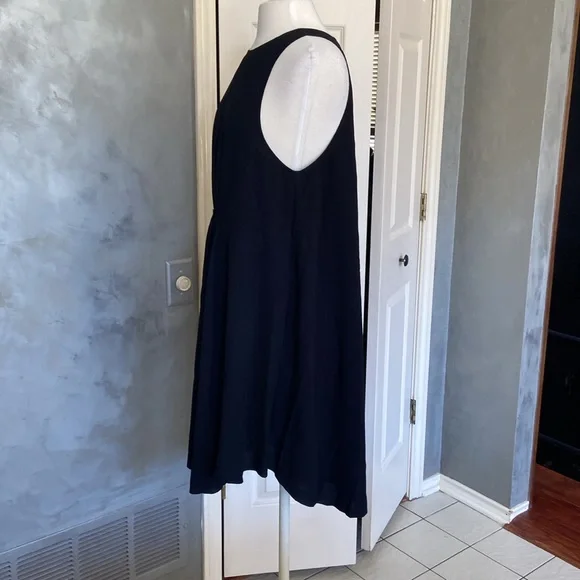 Aritzia Wilfred Black Swing Dress Gathered Waist Keyhole Back Size Large - Picture 3 of 8